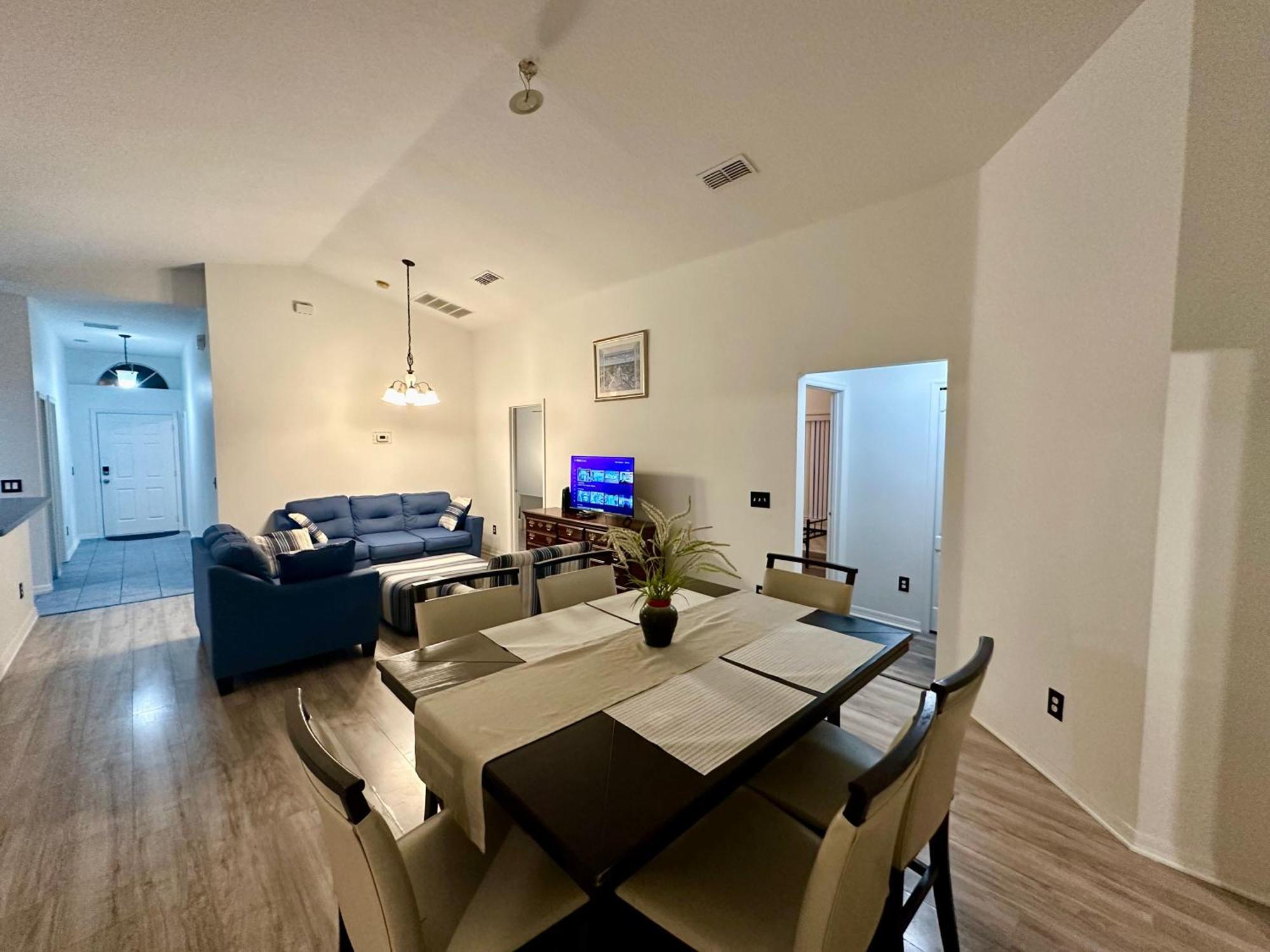 Holiday home Grand Premium 5br Pool Near Parks