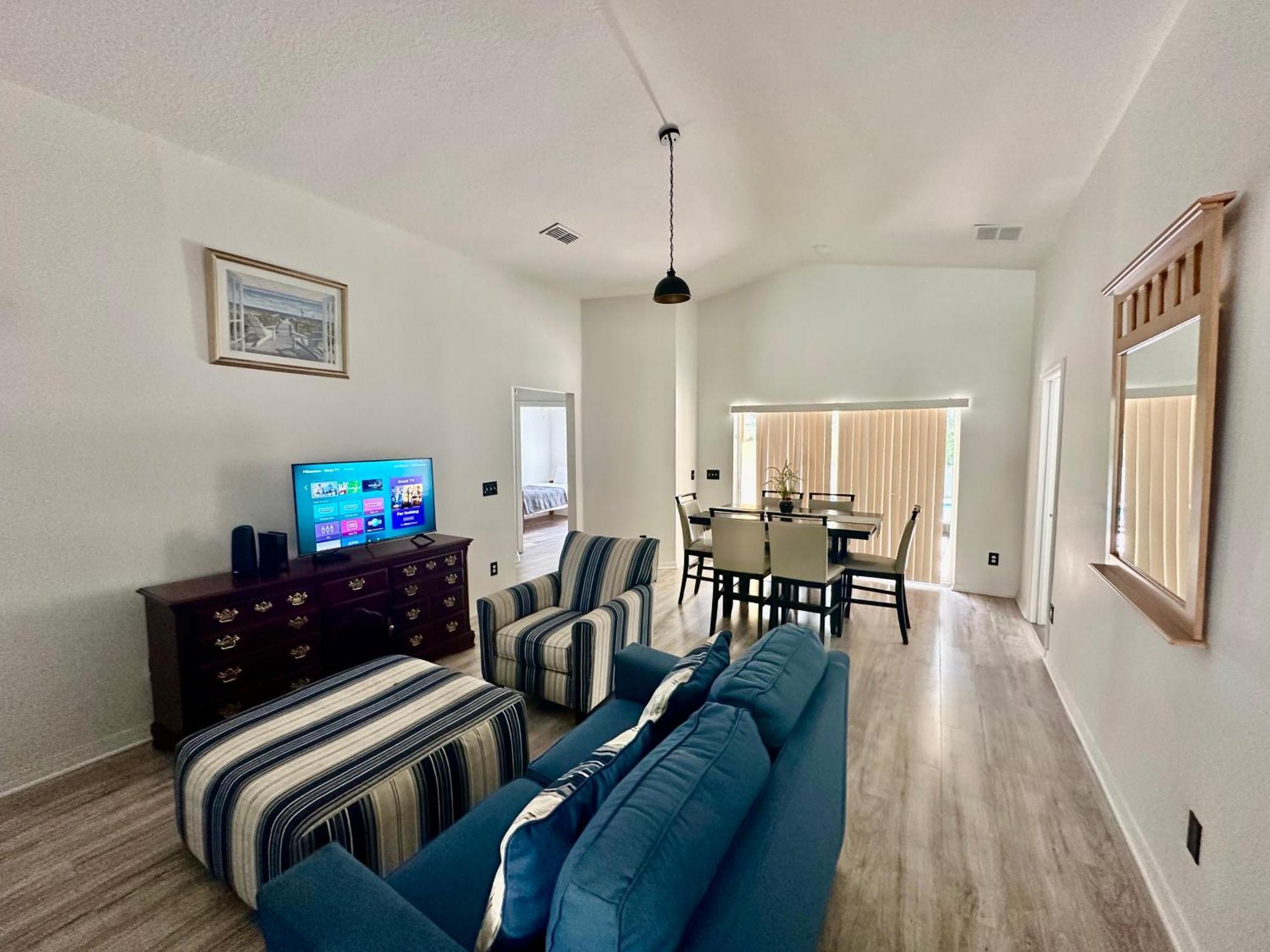 Grand Premium 5br Pool Near Parks