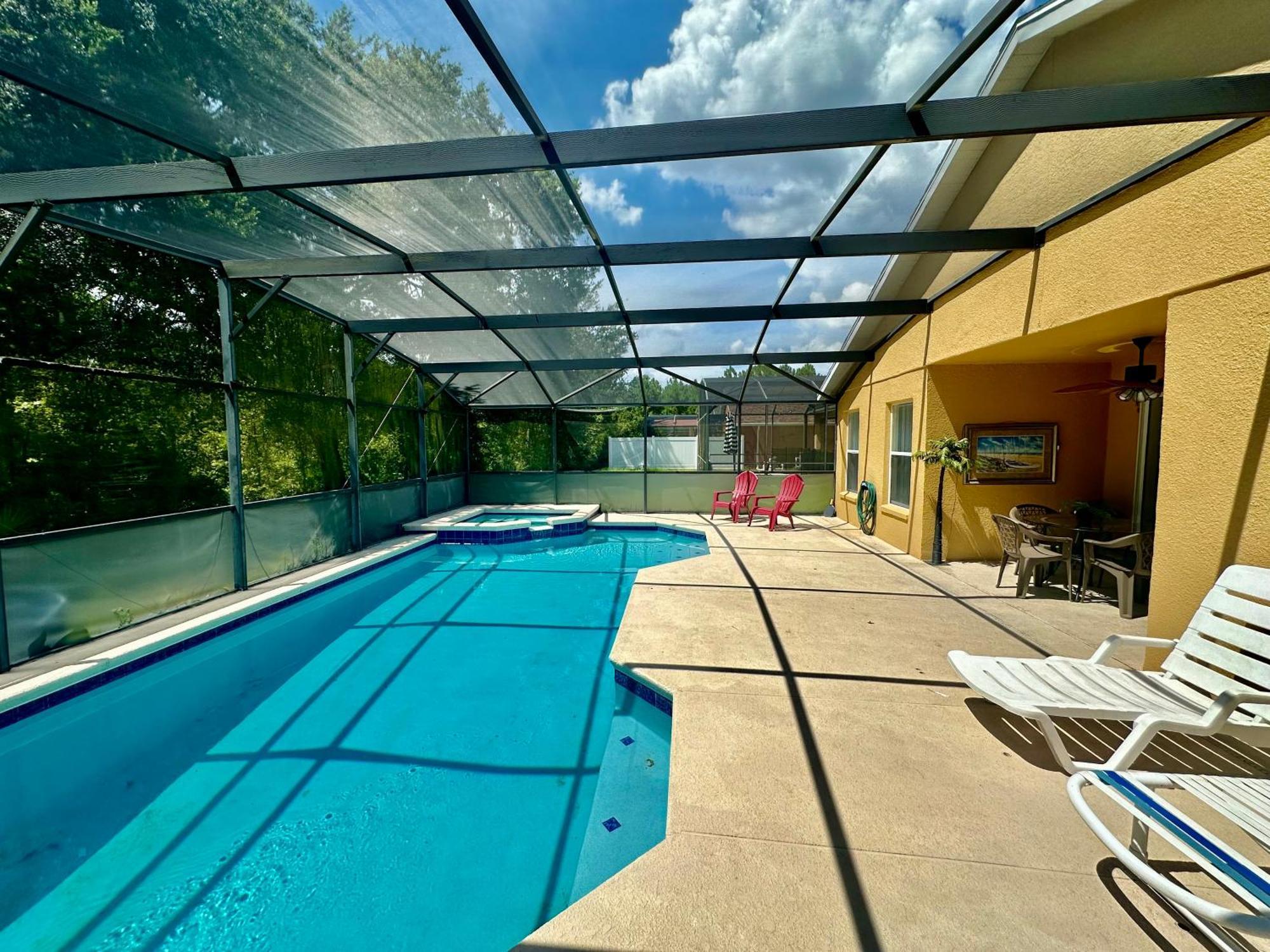 Holiday home Grand Premium 5br Pool Near Parks Davenport