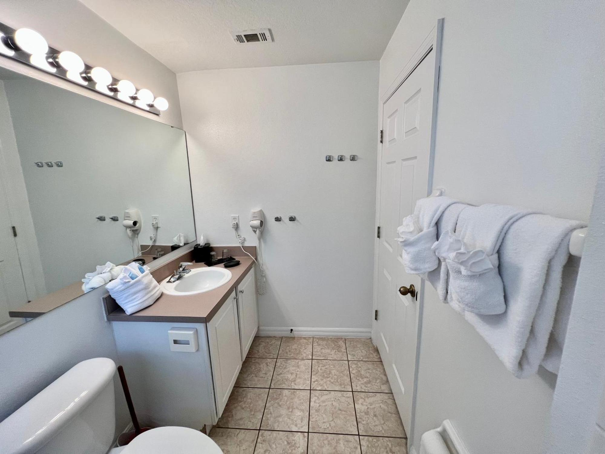 Grand Premium 5br Pool Near Parks Ferienhaus